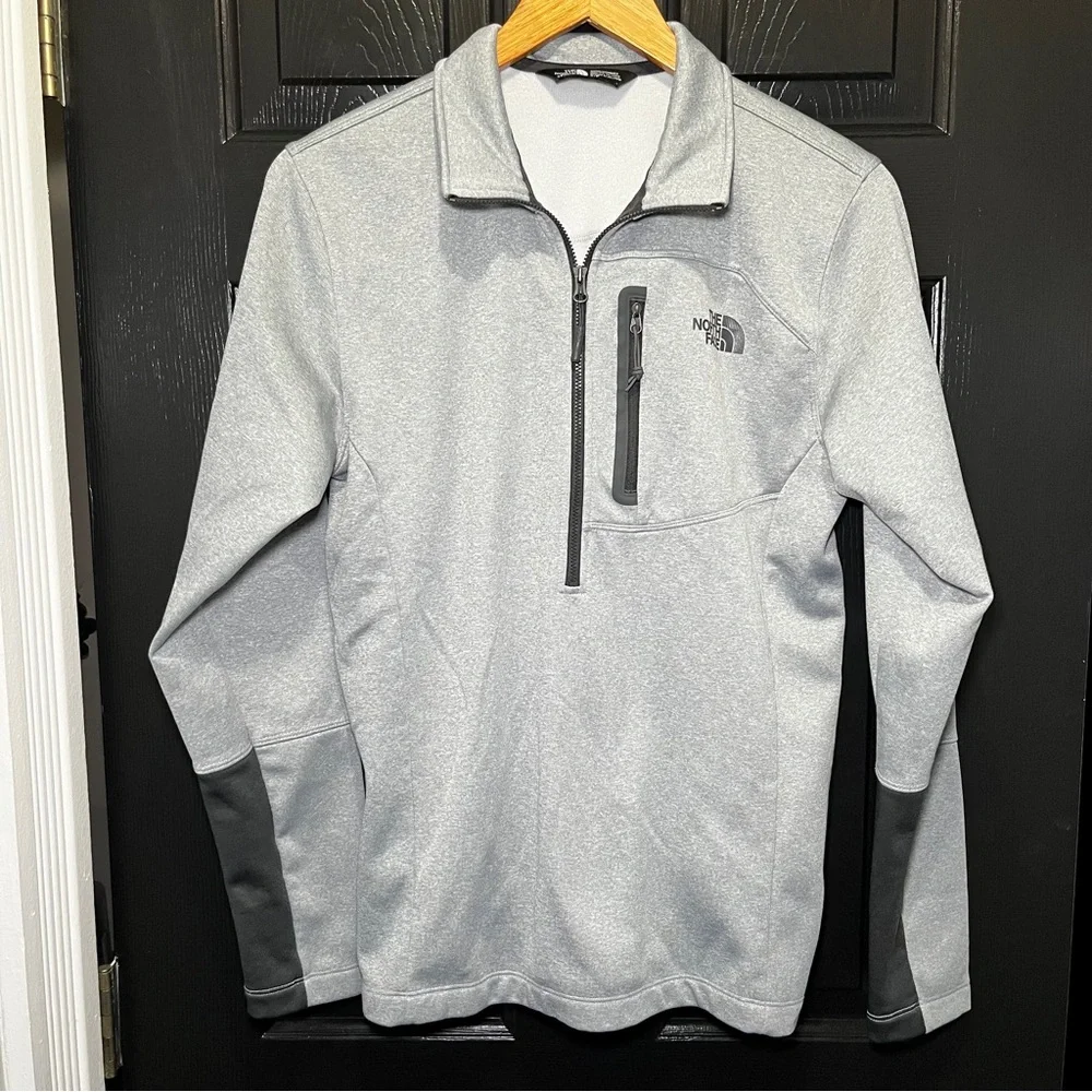The North Face Light Gray Fleece Pullover